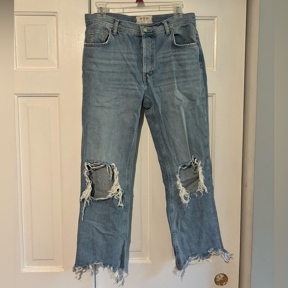 x We The Free Maggie Straight Jean - Light Wash. Size 28